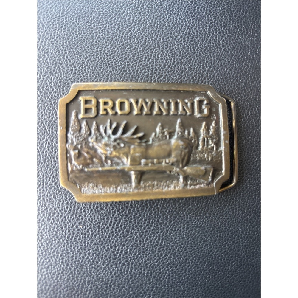 Vtg Browning 1977 Belt Buckle Moose Buck Rifle‎ Hunting Indiana Metal Craft K4